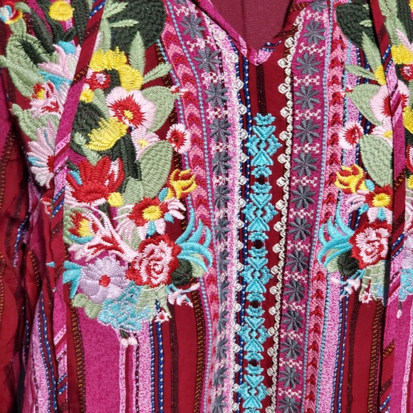ANDREE BY UNIT Red Pink Floral Embroidered Blouse Bohemian Women's Top Size S - Picture 2 of 7